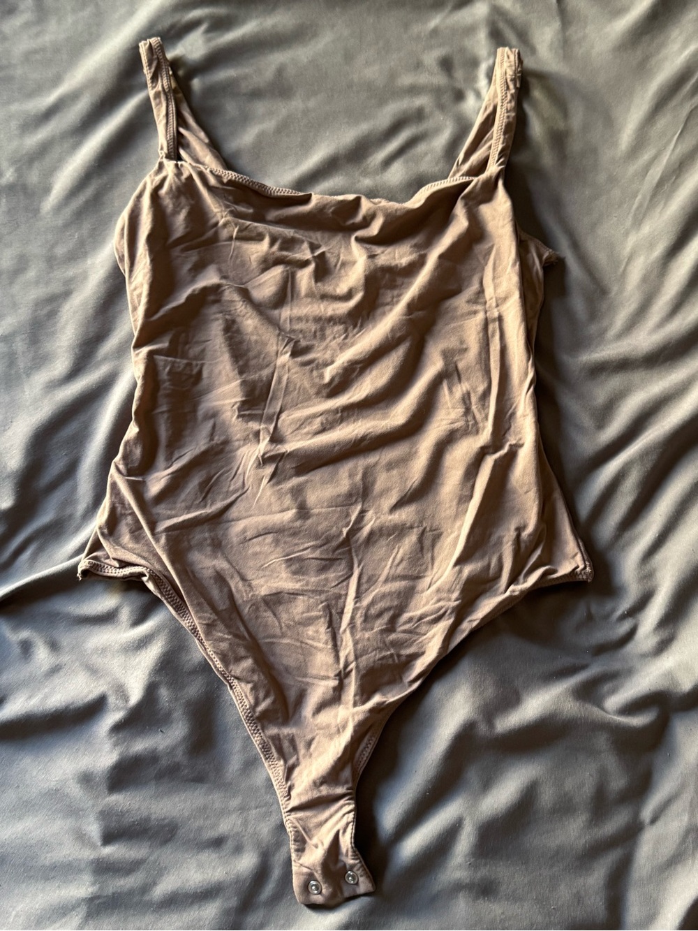 NWOT FITS EVERYBODY SQUARE NECK BODYSUIT I TAUPE